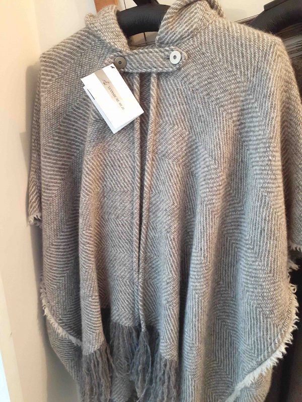 BW Ecru Check Poncho - Image 4