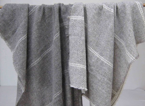 Baby Brushed wool cosy cot Blankets - Image 5
