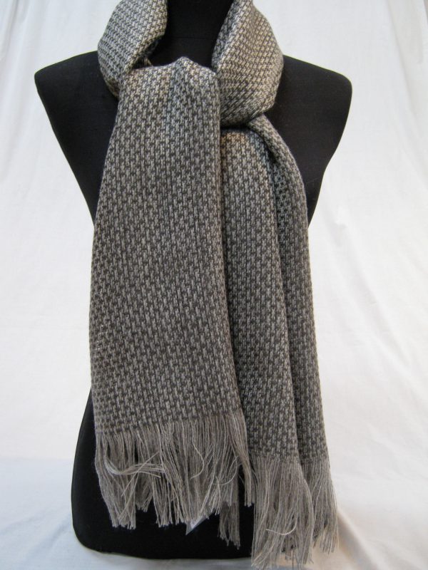 G100 Scarves - Image 6