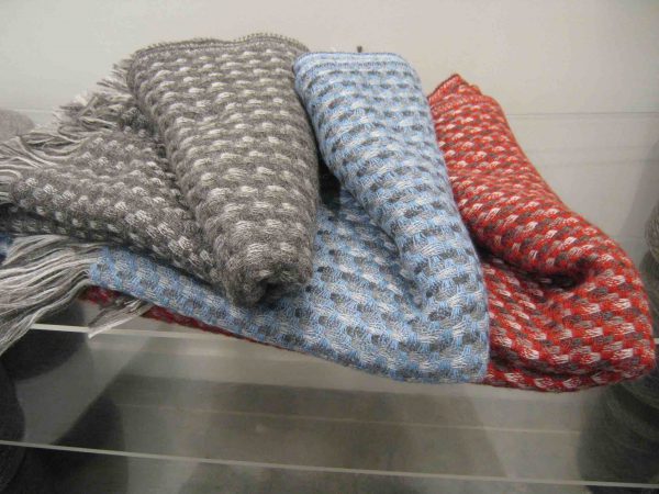 Kauri Grey Throw - Image 6