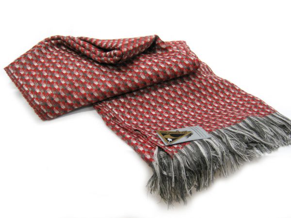 Kauri Grey Throw - Image 7