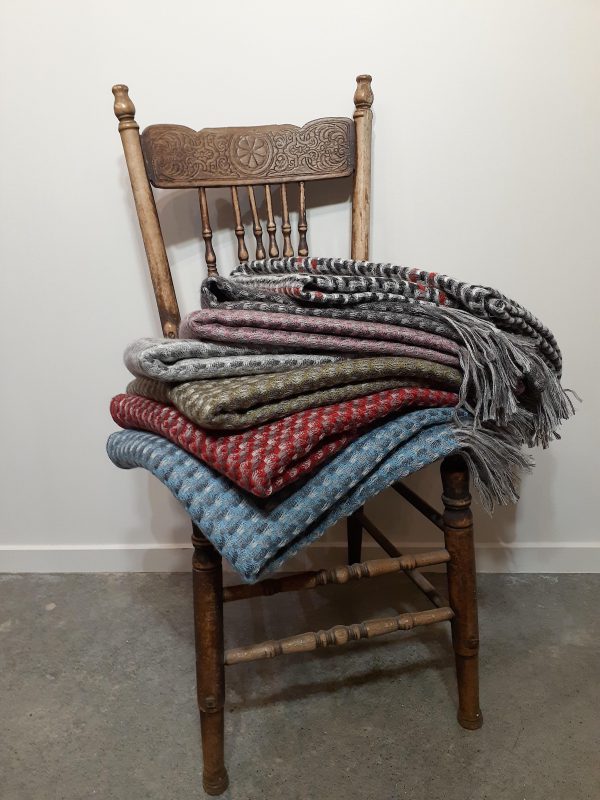 Kauri Grey Throw - Image 4