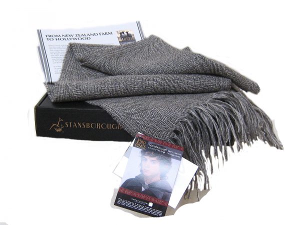 Movie Pack 4 - Scarf and Glove pack - Image 2