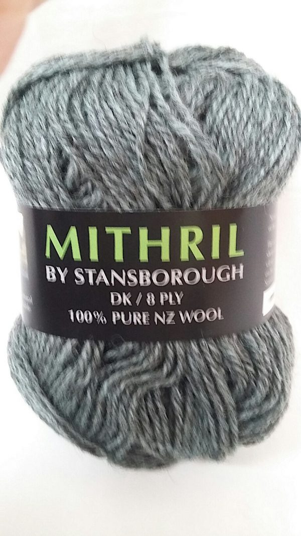 Stansborough 8 ply Knitting Yarn and Scarf Pattern Gift Pack5 - Image 4