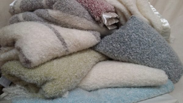 Snow Baby Wrap/Cot Blanket - Image 9