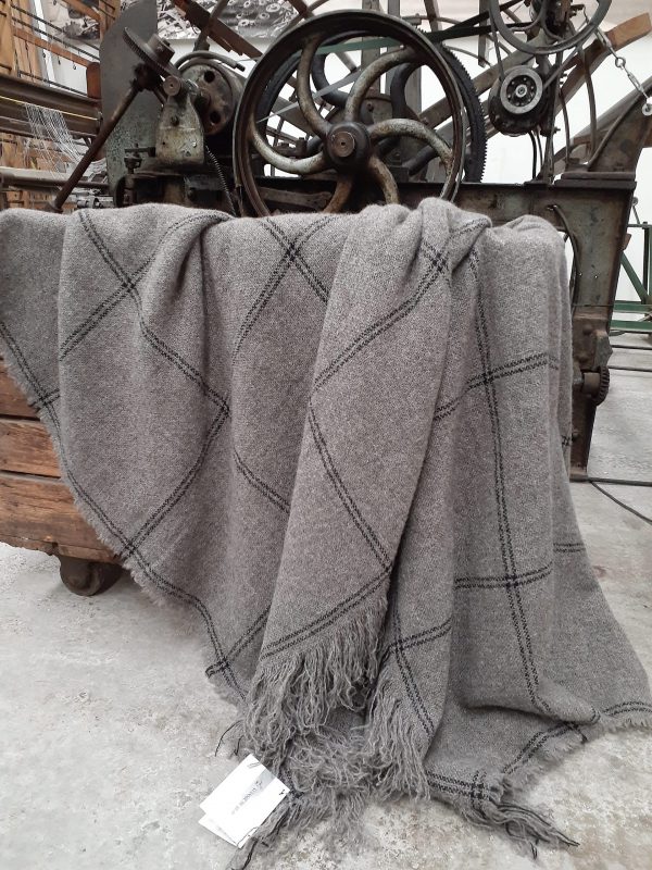Brushed Wool Super Sized Q/K Blankets