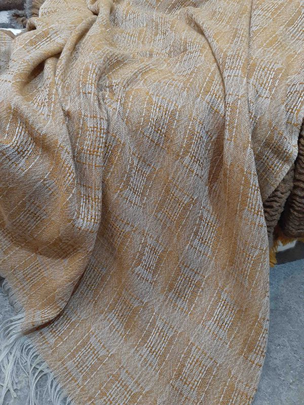 GWT2 Box -  Lustrous Summer Weight Wool Throw - Image 6