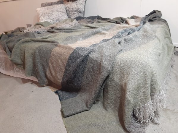 New "Season" Blankets -  Spring, Summer, Autumn, Winter - Image 8